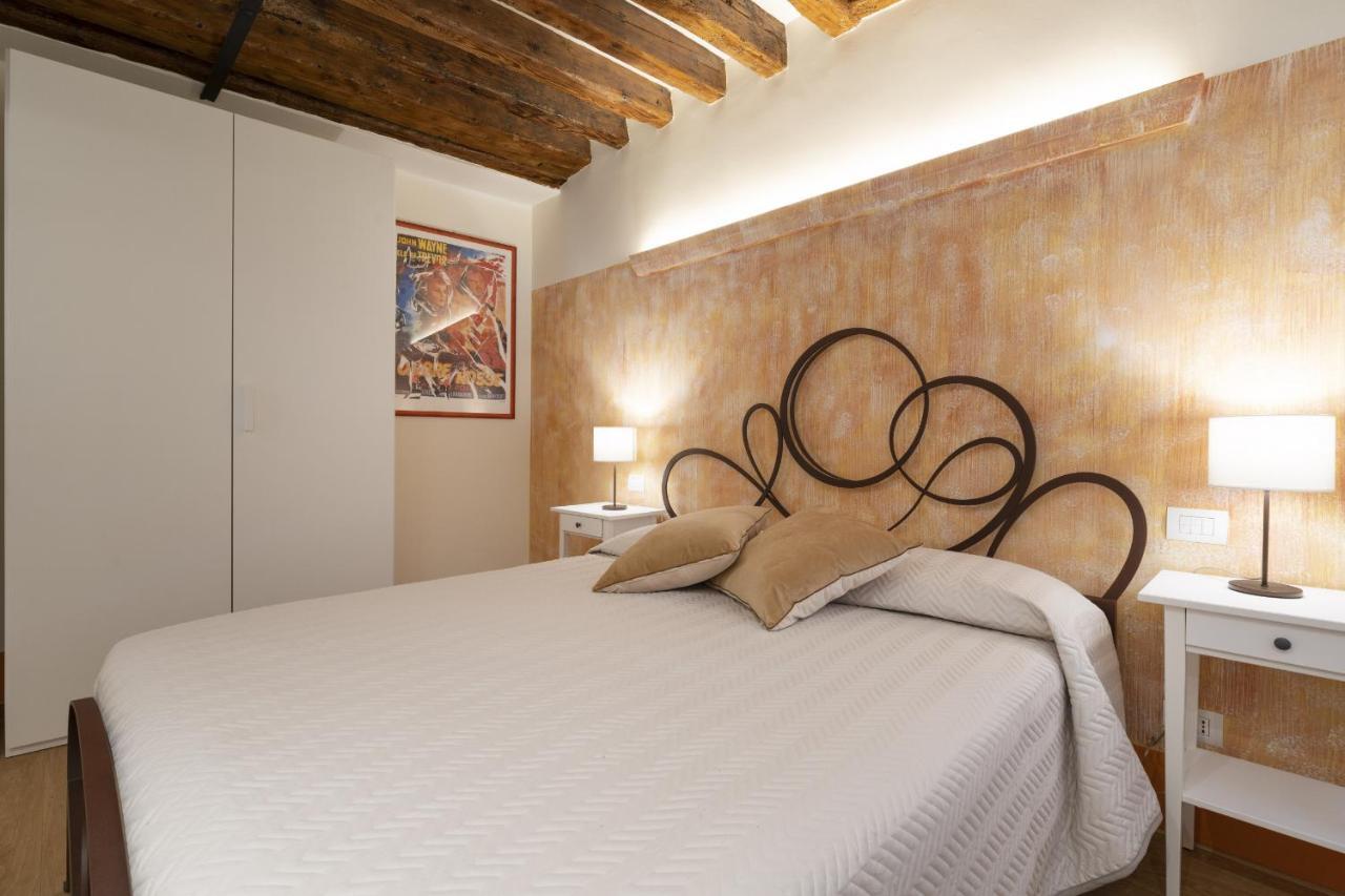 Rialto Sant'Aponal Prestige By Wonderful Italy Apartment Venice Exterior photo